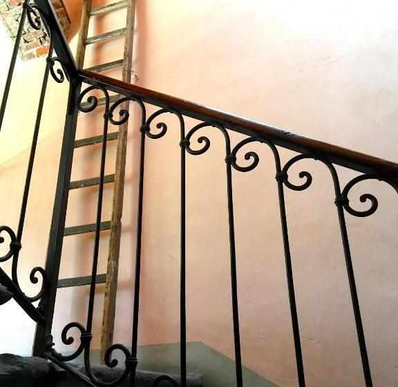 پانسیون Maison Colombot