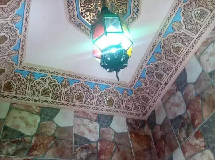 Riad Merzouga Sarah Camp