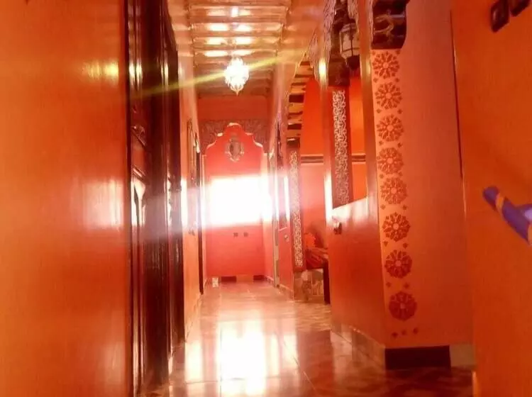 Riad Merzouga Sarah Camp