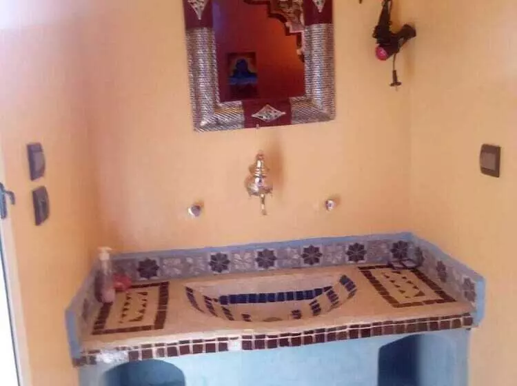 Riad Merzouga Sarah Camp