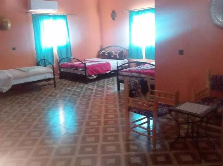Riad Merzouga Sarah Camp