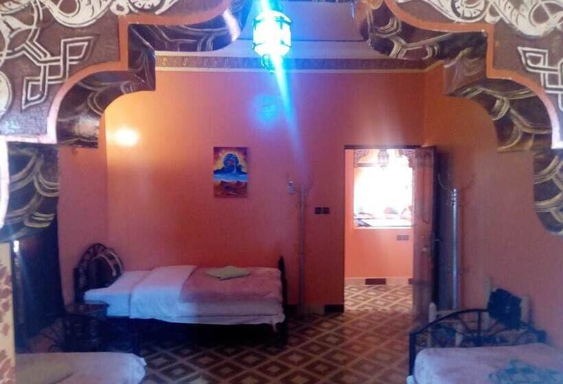 Riad Merzouga Sarah Camp