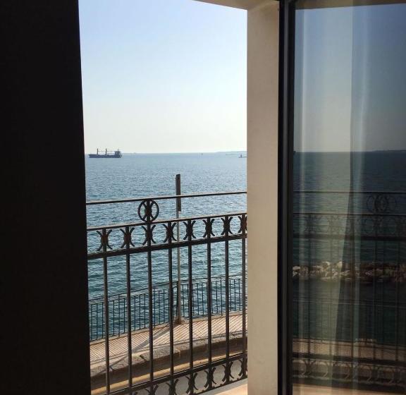 Bed & Breakfast Baja Delle Sirene