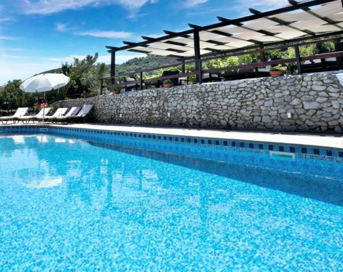 בית מלון כפרי Tenuta Tropeano