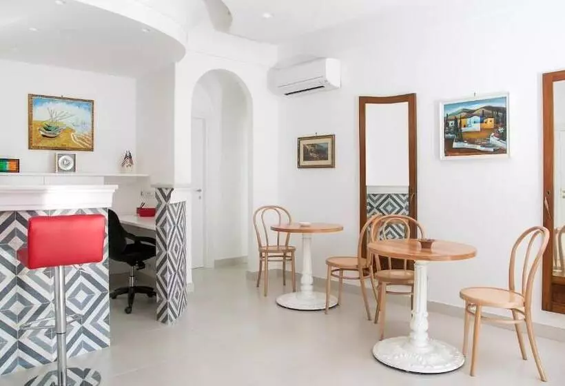 تختخواب و صبحانه Beb Casa Romano