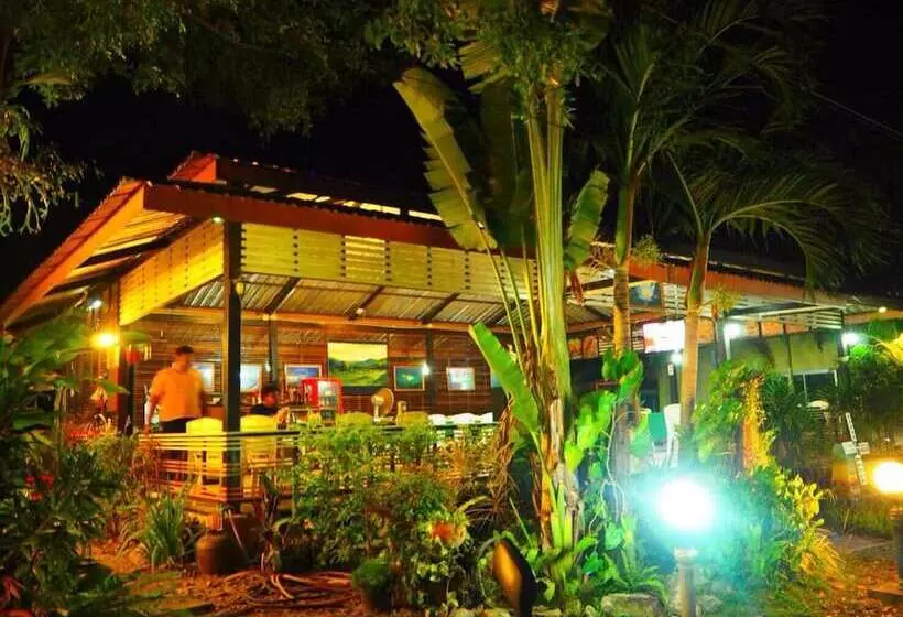 ホテル Banhalawee