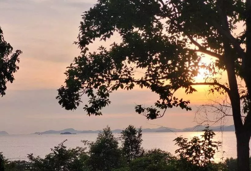 ホテル Banhalawee