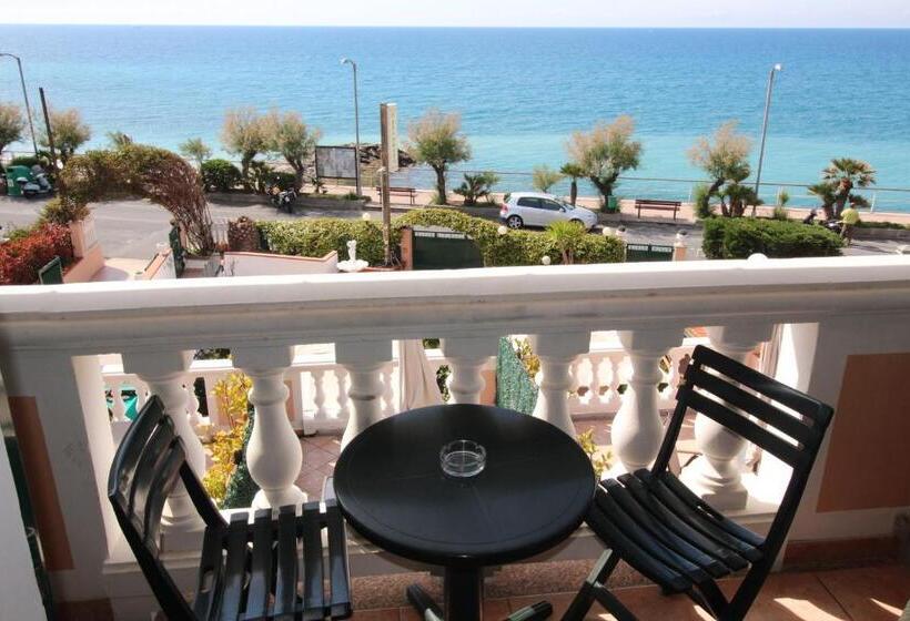 בית מלון כפרי Del Prado