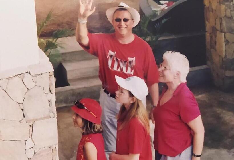 בית מלון כפרי Grand Kandy Villa