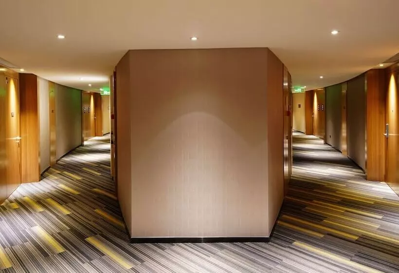 Hotelli Hampton By Hilton Zhongshan Nanlang