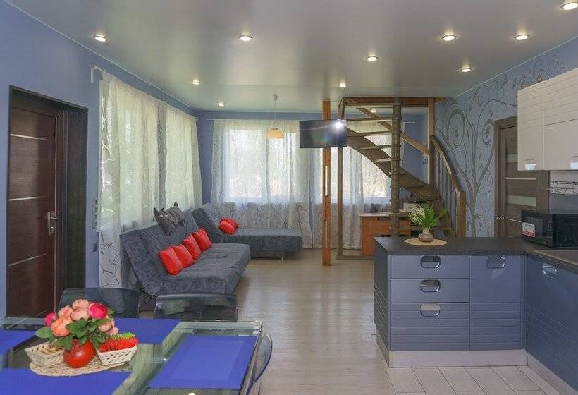 בית מלון כפרי Lesnaya Skazka Guest House