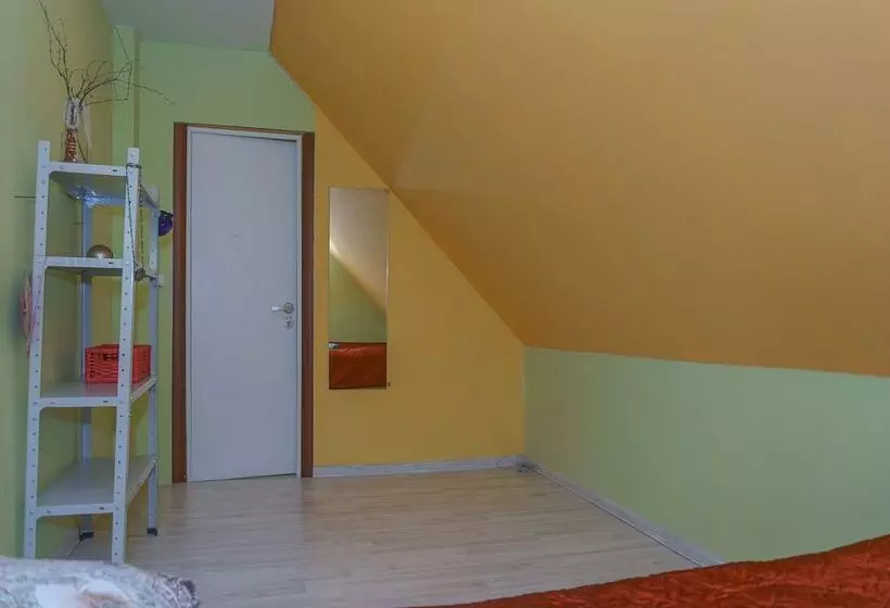 هتل Lesnaya Skazka Guest House