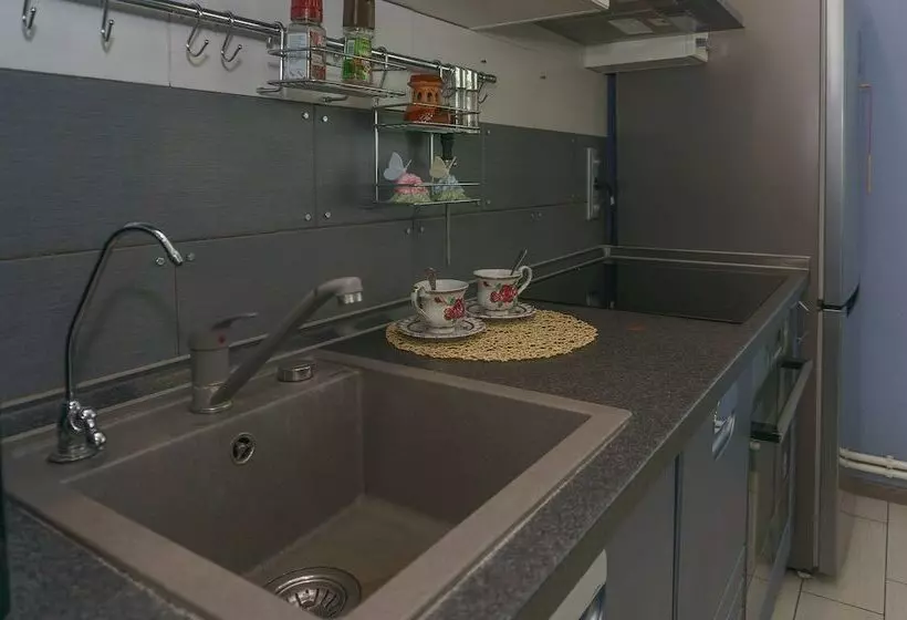هتل Lesnaya Skazka Guest House