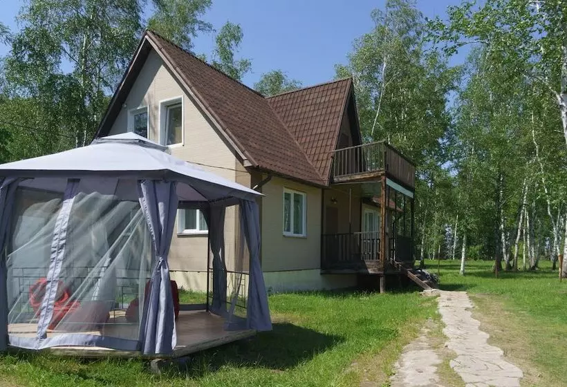هتل Lesnaya Skazka Guest House