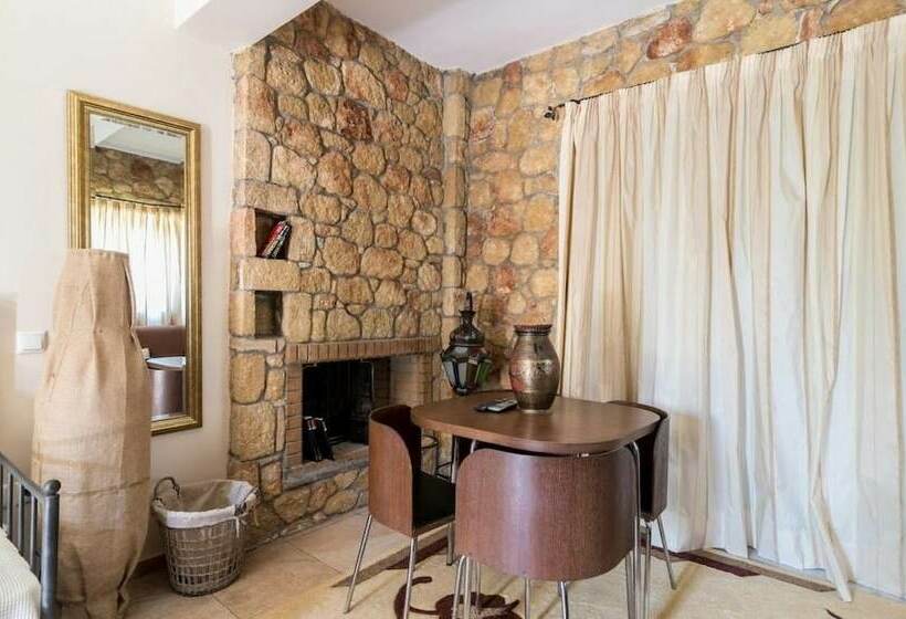 酒店 Megalos Kampos