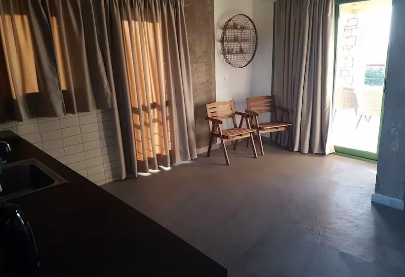 ホテル Megalos Kampos