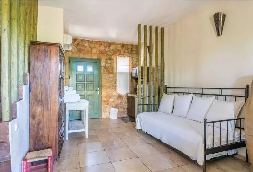 ホテル Megalos Kampos