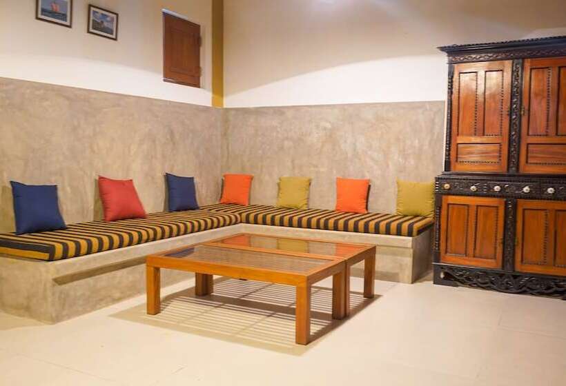 בית מלון כפרי Misty Hills Villa Kadugannawa