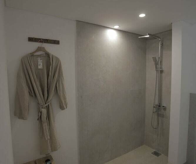 La Siesta Hotel & Beach Resort