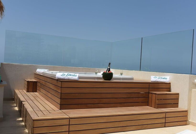 La Siesta Hotel & Beach Resort