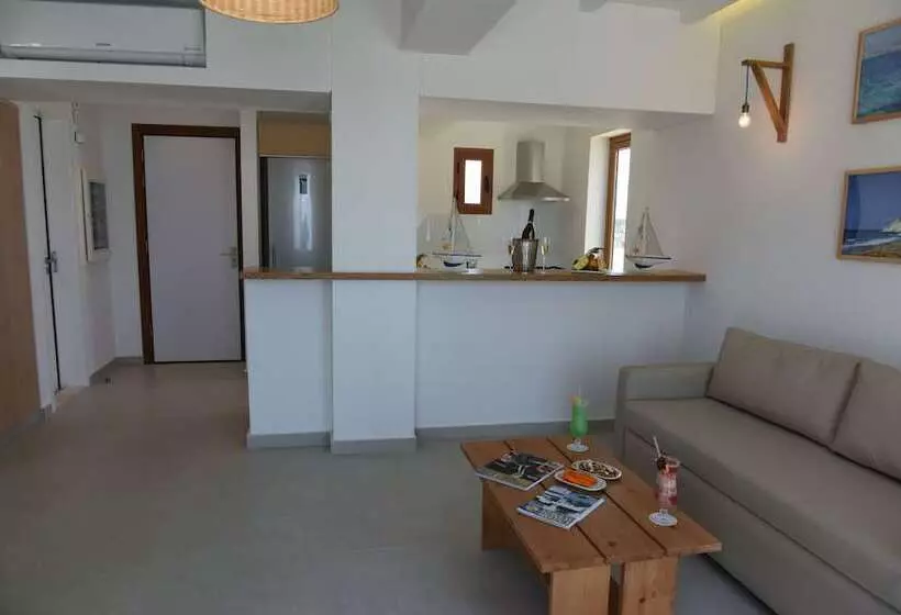 La Siesta Hotel & Beach Resort