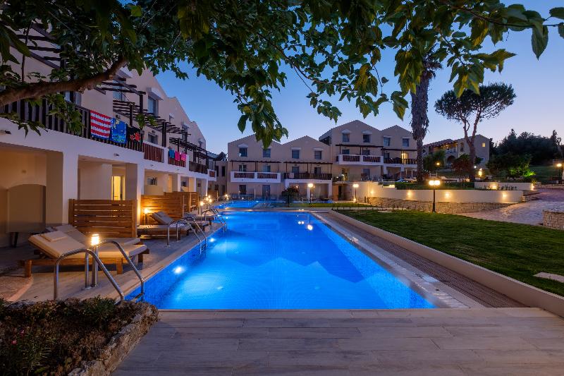 Akron Seascape Resort, A Member Of Brown Hotels