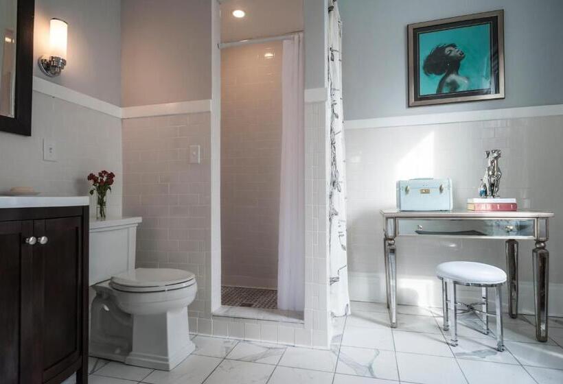 مبيت وإفطار Gardner Farm Inn