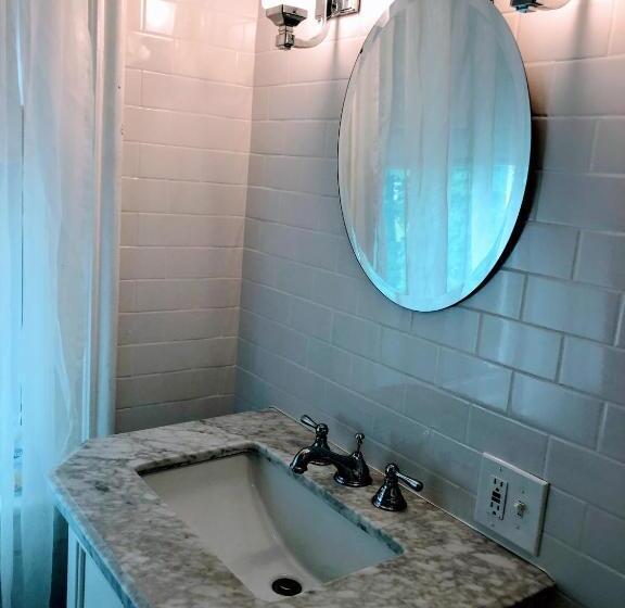 مبيت وإفطار Gardner Farm Inn