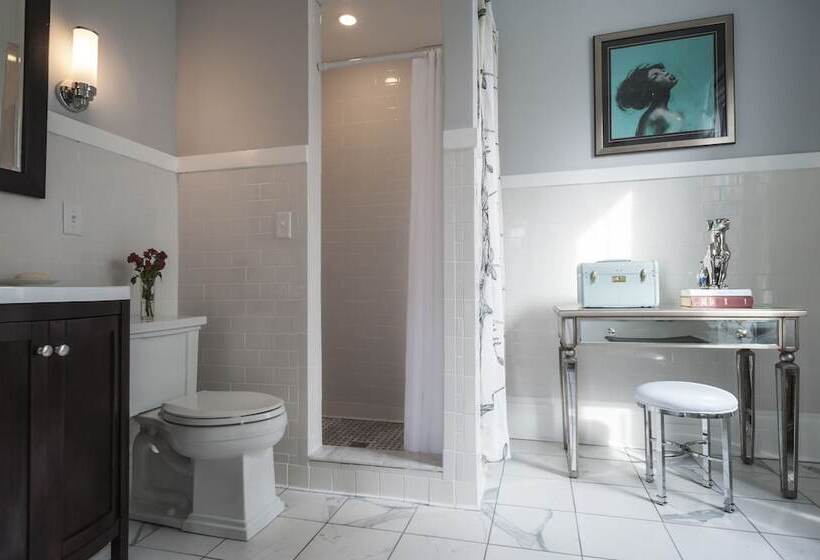 مبيت وإفطار Gardner Farm Inn