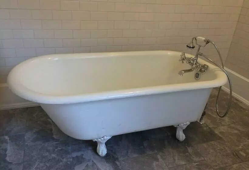 Aamiaismajoitus (B&B) Gardner Farm Inn