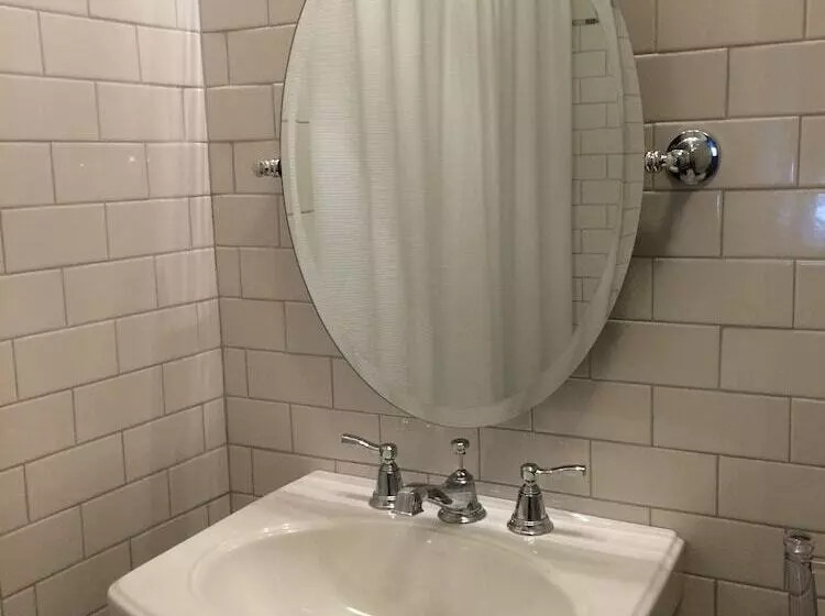 Aamiaismajoitus (B&B) Gardner Farm Inn