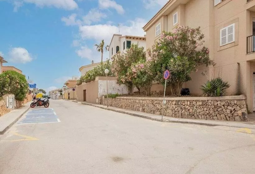 Classic Cottage In Campos Majorca With Swimming Pool