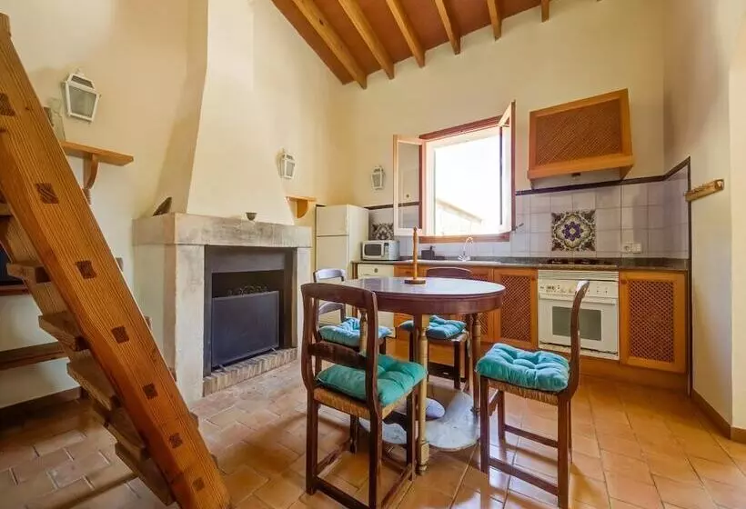 Classic Cottage In Campos Majorca With Swimming Pool