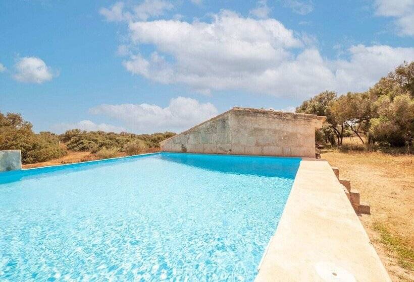 Classic Cottage In Campos Majorca With Swimming Pool