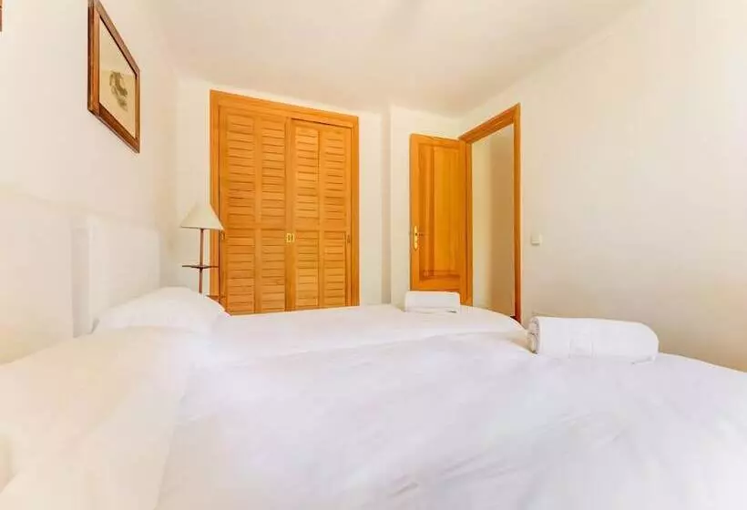 Classic Cottage In Campos Majorca With Swimming Pool