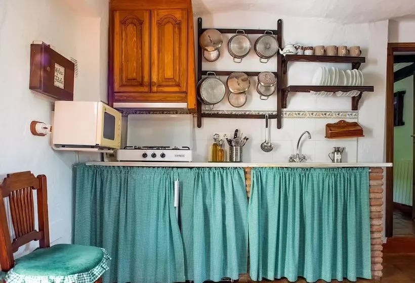 Cozy Cottage In El Padul With Swimming Pool