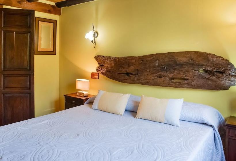 Cozy Cottage In El Padul With Swimming Pool