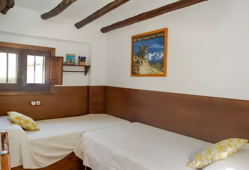 Cozy Cottage In El Padul With Swimming Pool