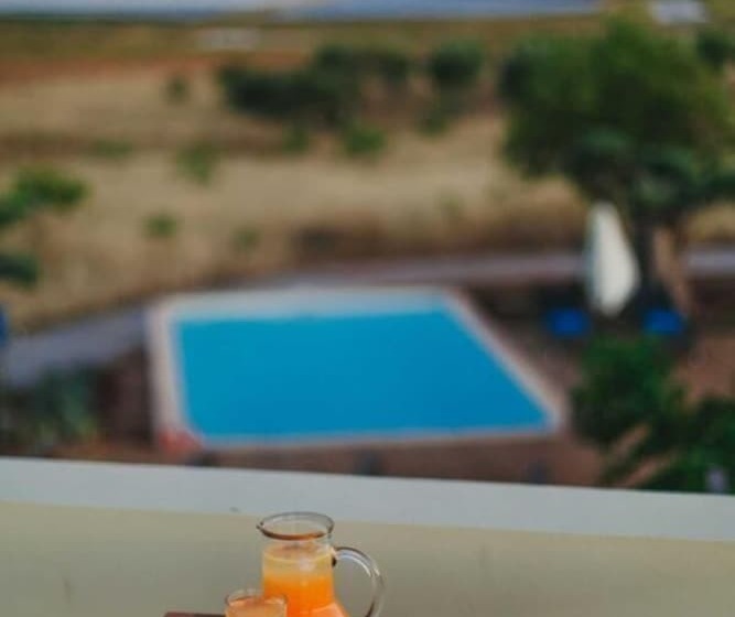 Espargosa Monte De Baixo & Art