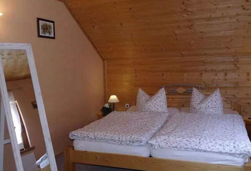 Graceful Holiday Home In Dankerode With Garden