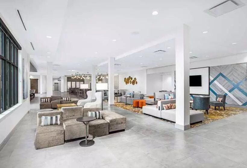 Hotelli Hilton Garden Inn Harlingen Convention Center