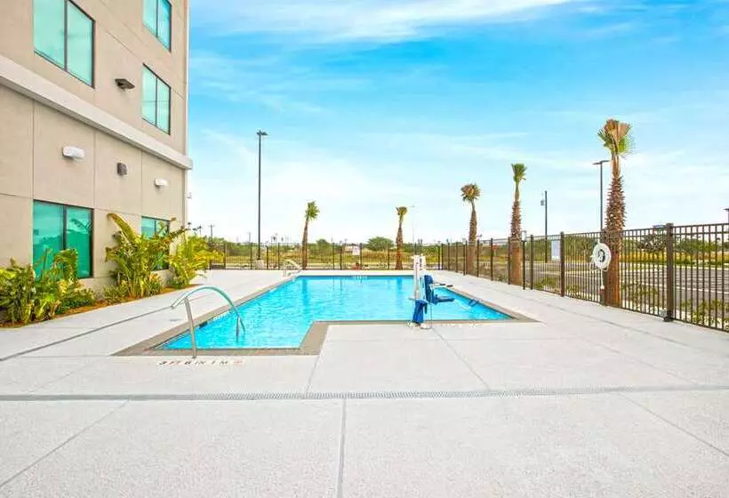 Hotelli Hilton Garden Inn Harlingen Convention Center