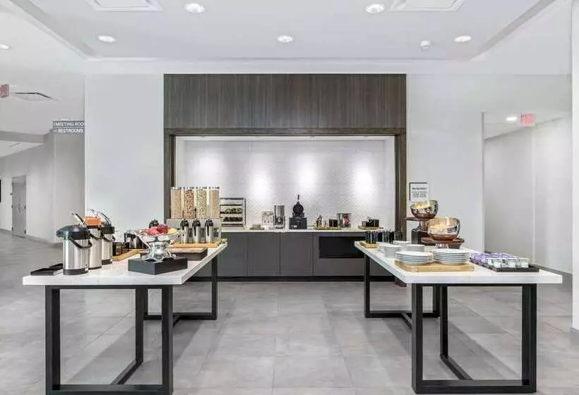 Hotelli Hilton Garden Inn Harlingen Convention Center