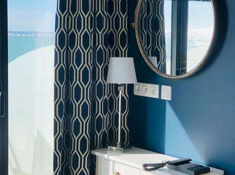 فندق Le Paquebot