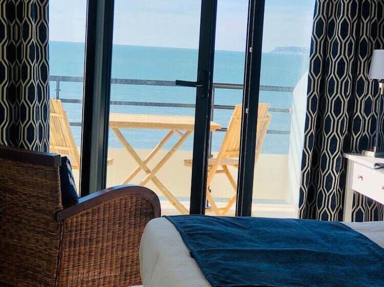 فندق Le Paquebot