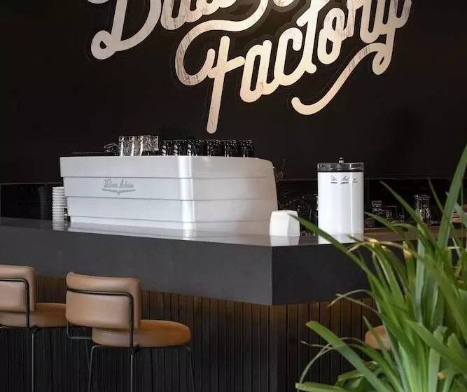 Hotel Mantra Traralgon