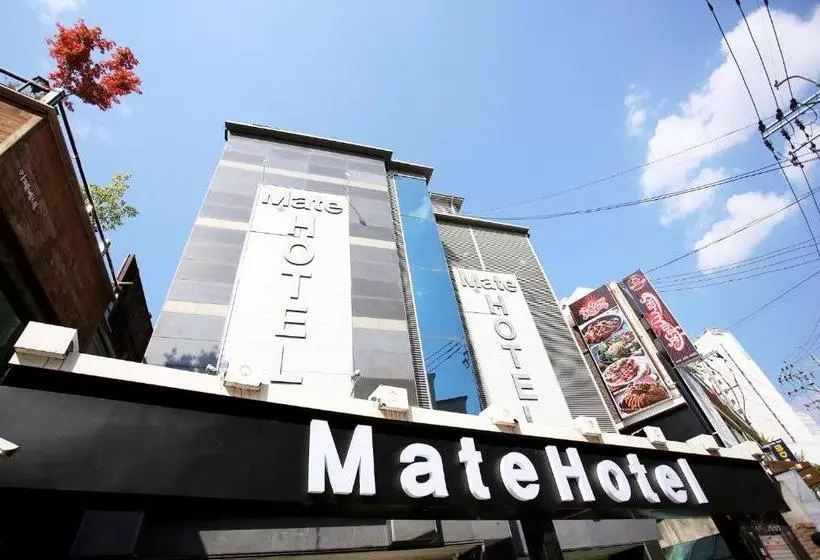 Hôtel Mate