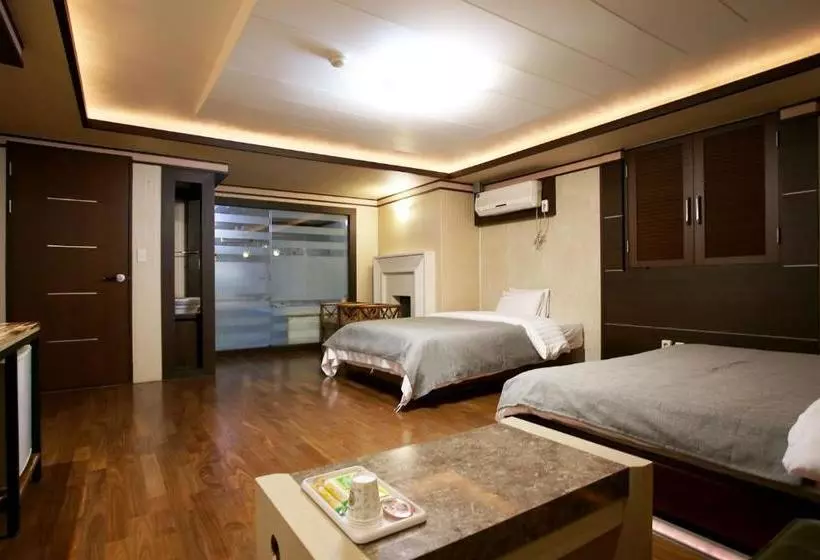 Hôtel Mate