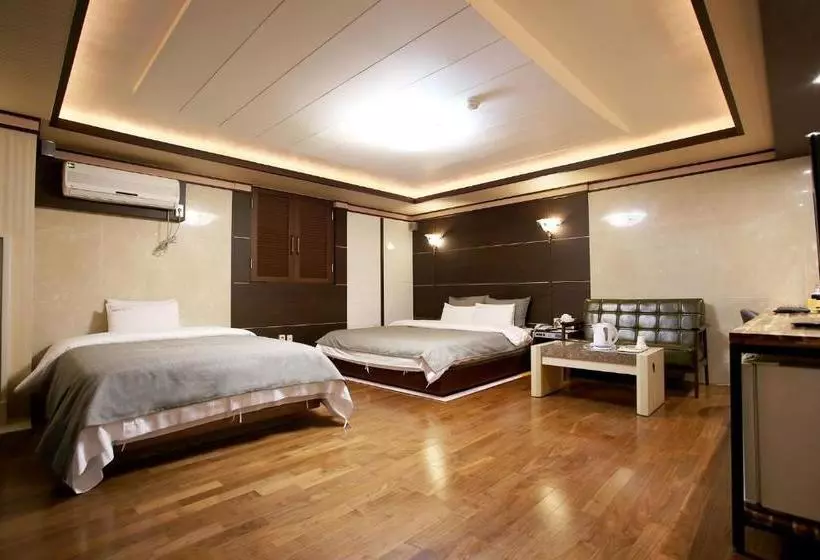 Hôtel Mate