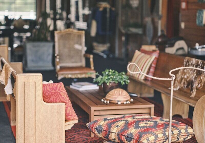 교외 호텔 The Horse Shoe Farm